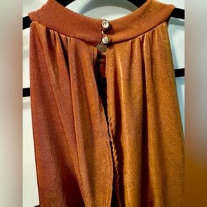 12th and tribe size small crisscross crop top.